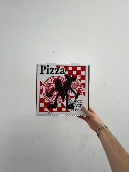 Heart on pizza box